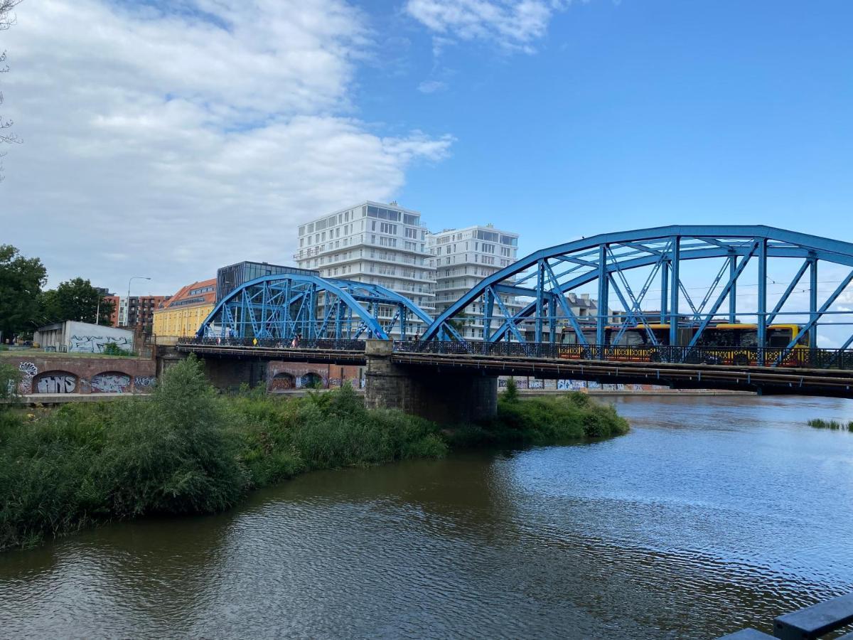 Apartament Bridge Вроцлав Екстериор снимка